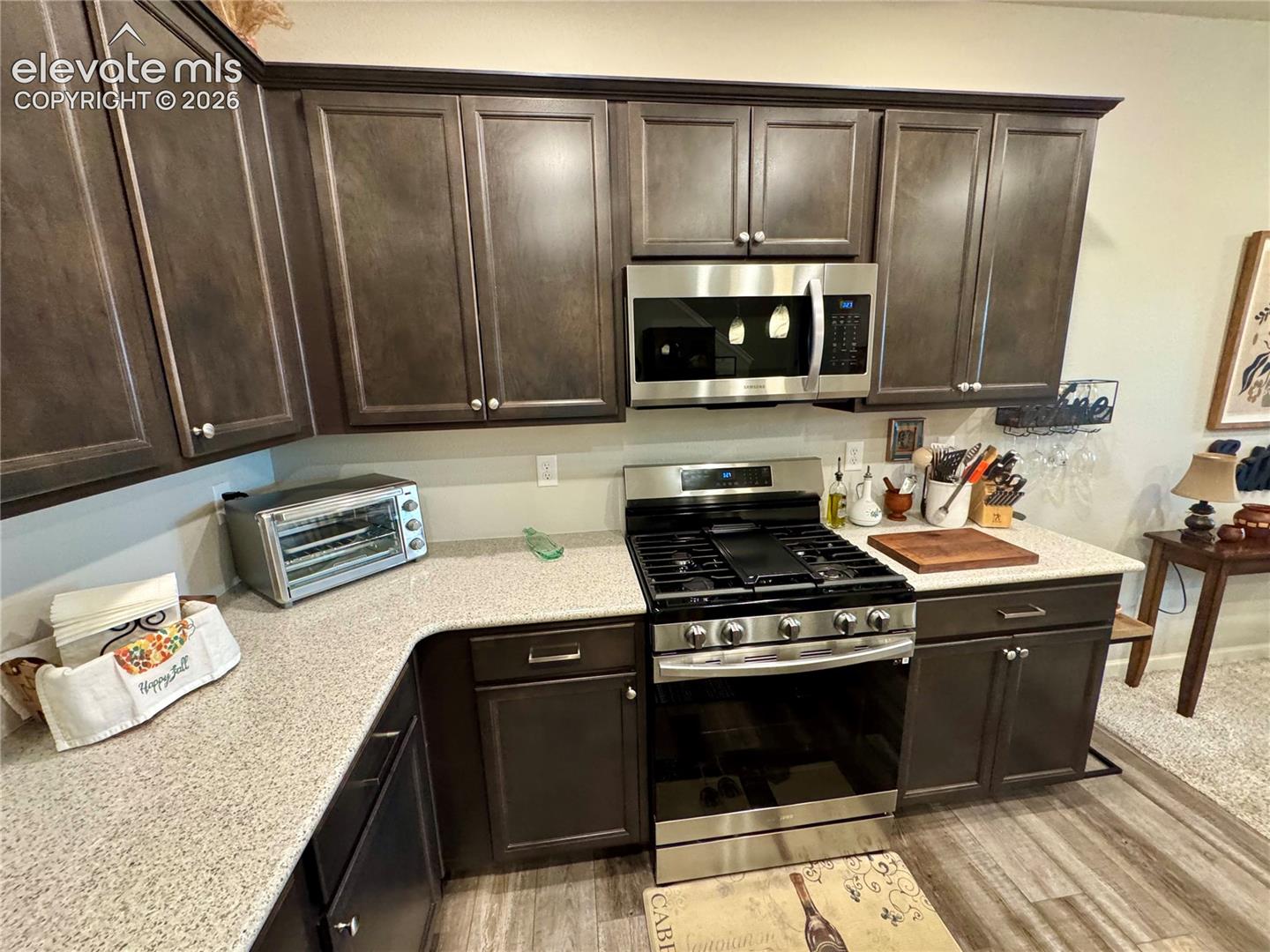 Listing photo 8 for 8610 Laurel Mountain View