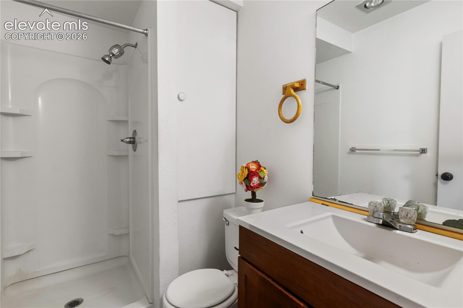 Listing photo 7 for 401 Forest Edge Road A5