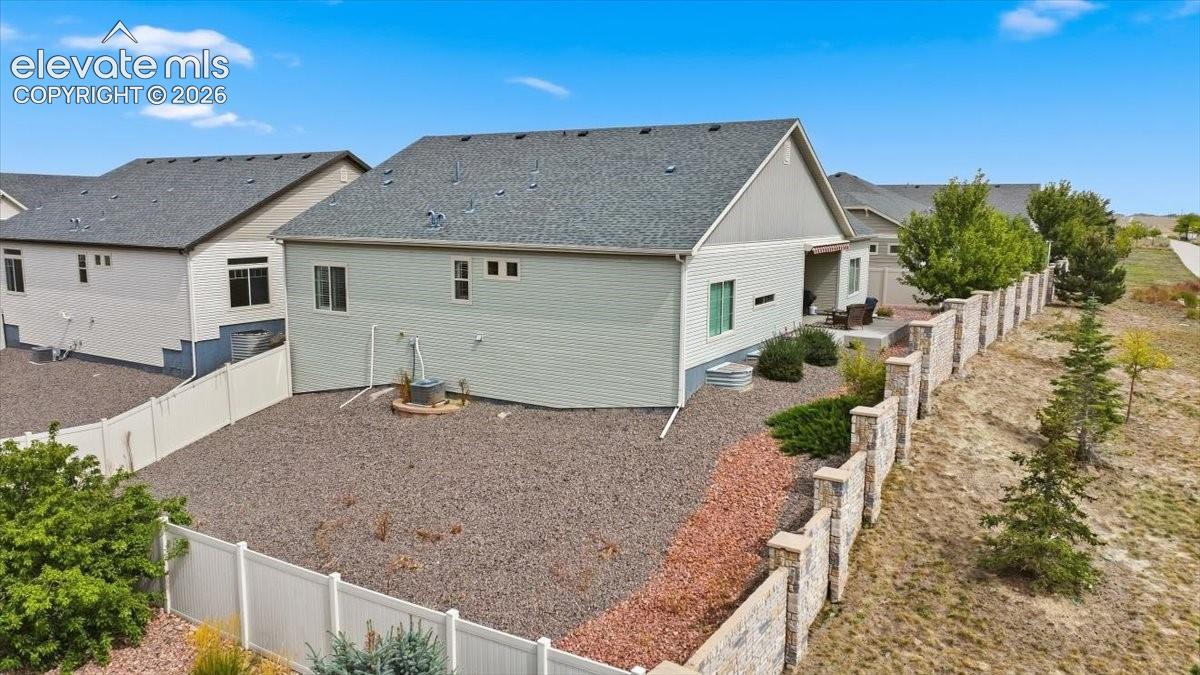 Listing photo 39 for 6670 Golden Briar Lane