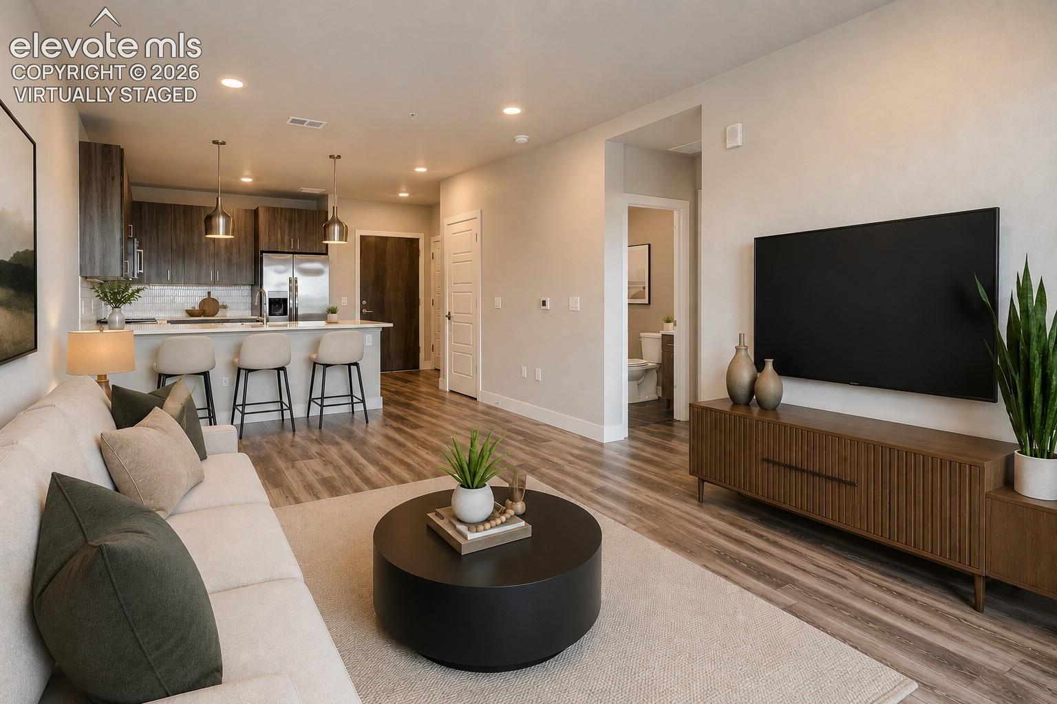 Listing photo 4 for 20 Wilcox Street 316
