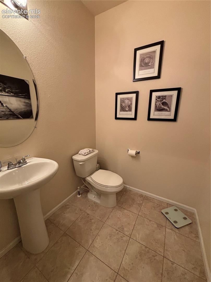 Listing photo 6 for 811 Spectrum Loop