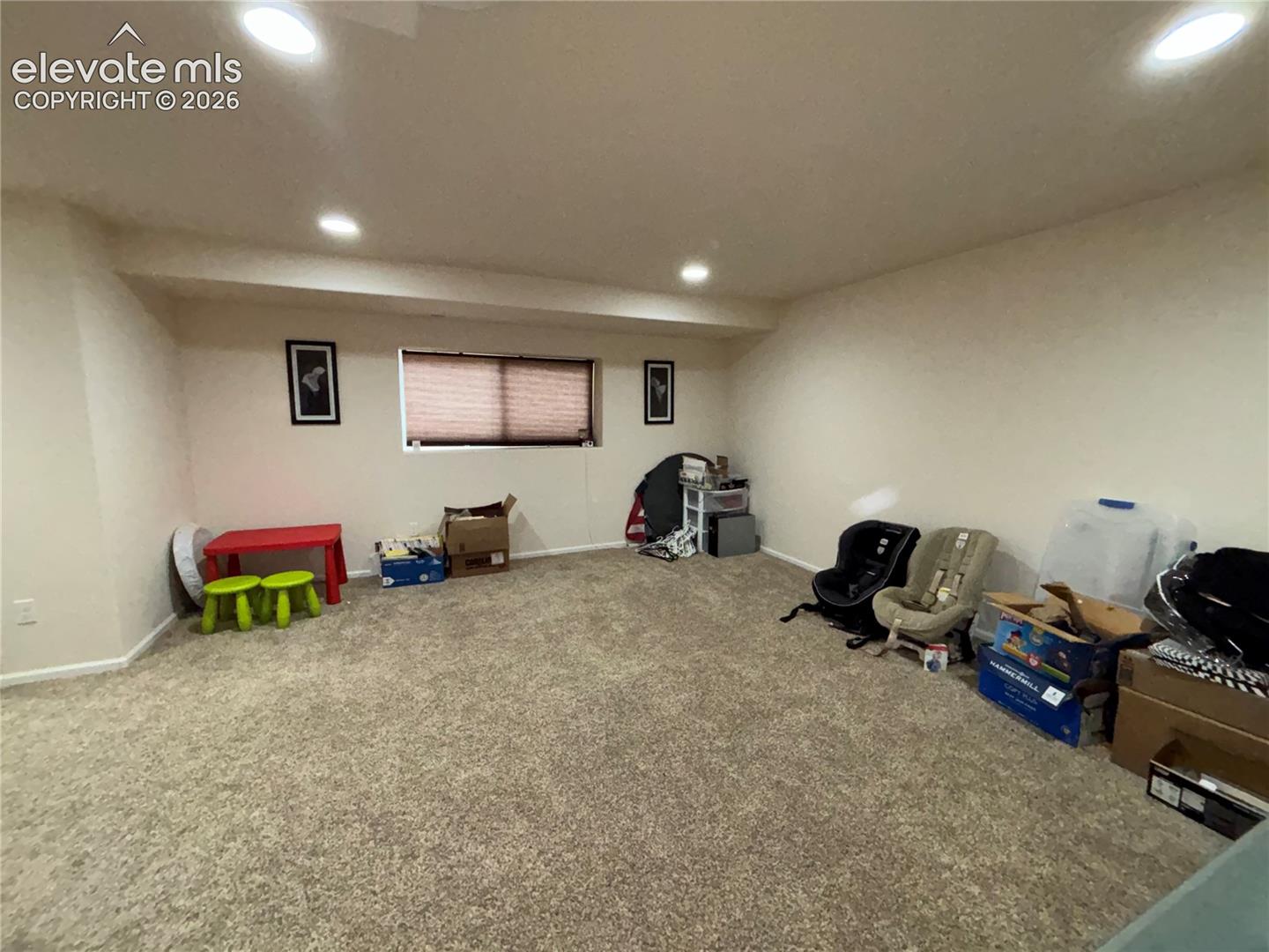 Listing photo 33 for 811 Spectrum Loop