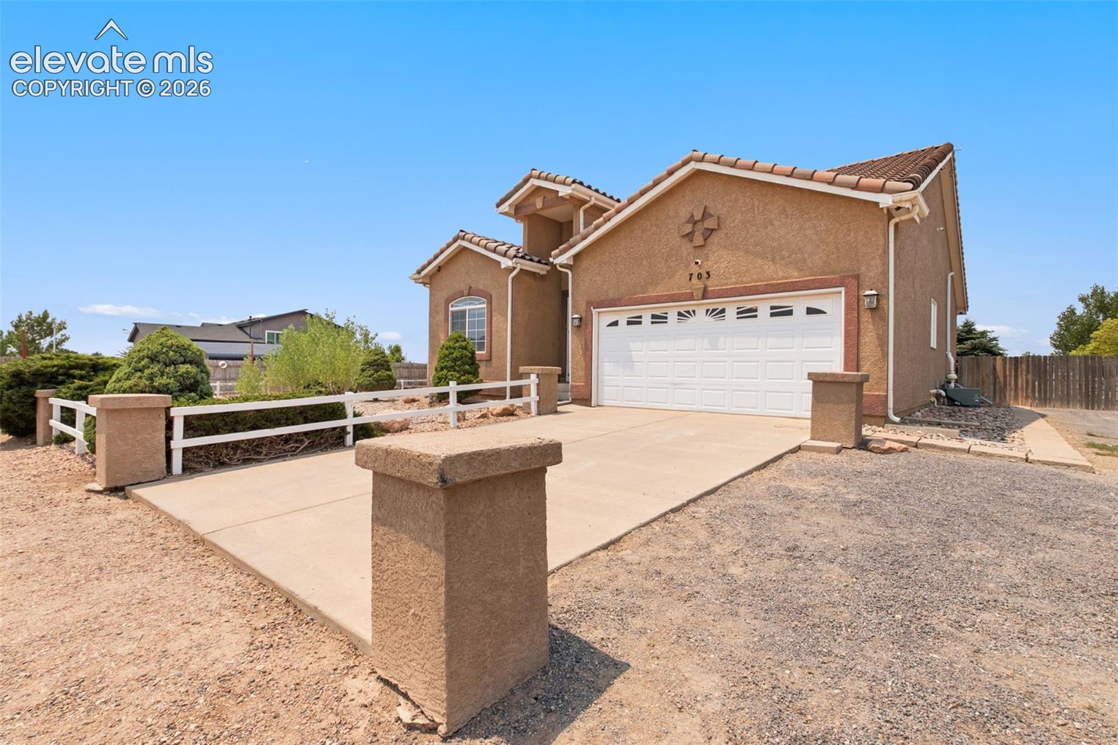 703 N Canvas Drive — listing photo
