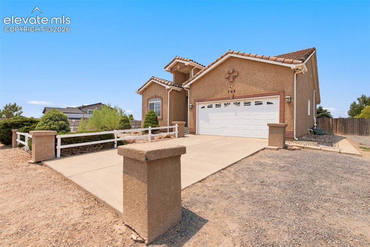 703 N Canvas Drive — listing photo