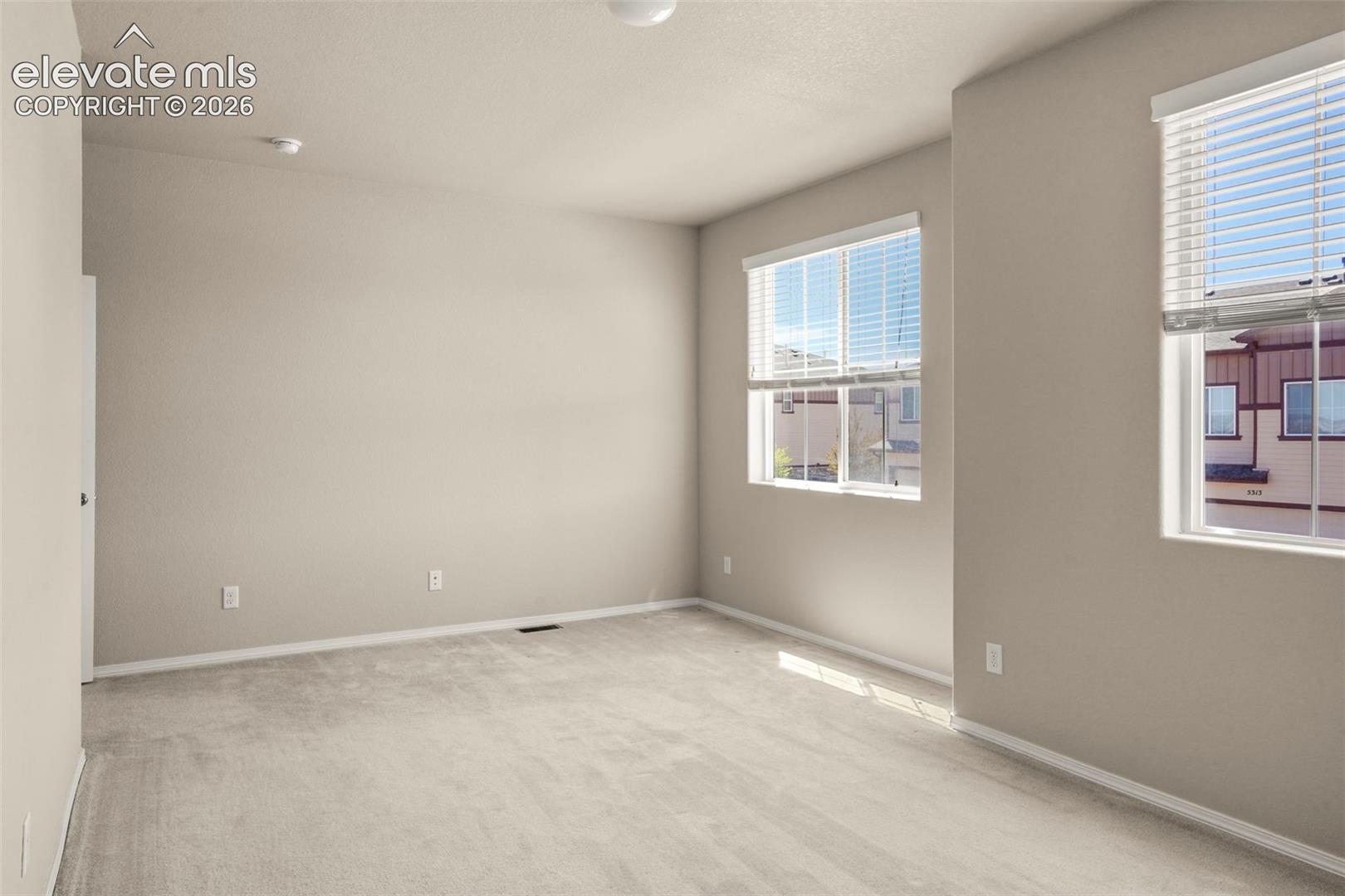 5318 Prominence Point, photo 8