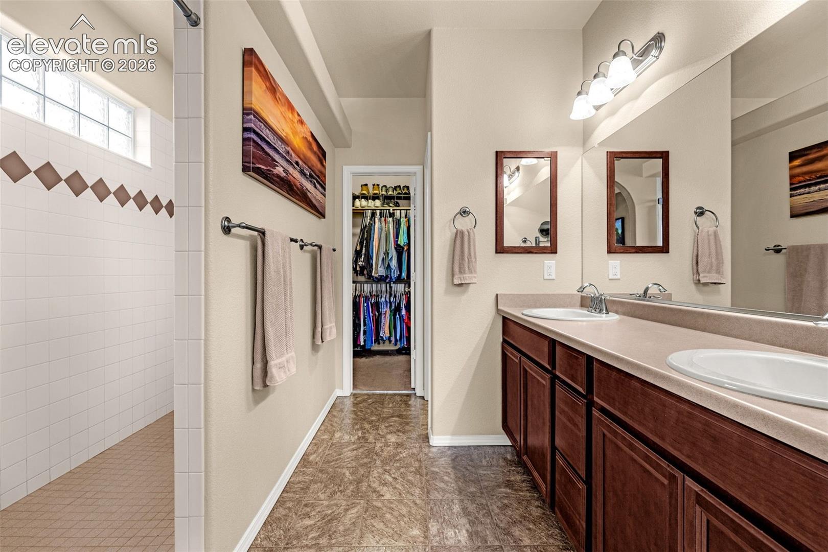 Listing photo 19 for 10638 Mt Emerald Drive