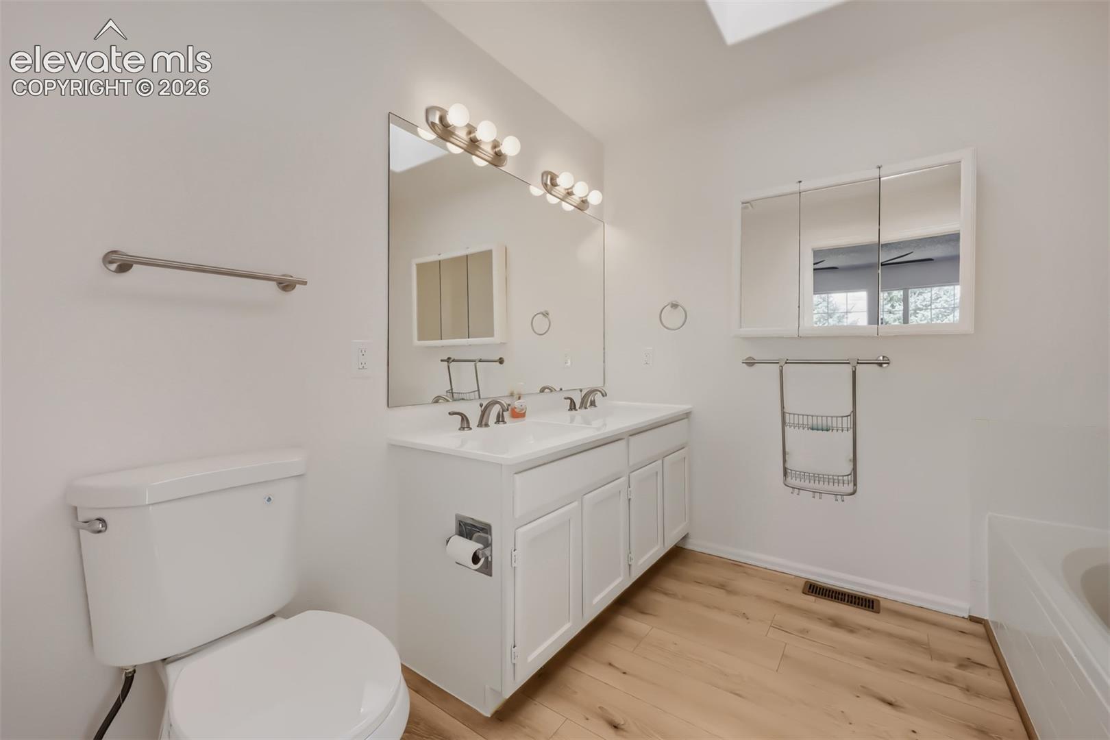 Listing photo 21 for 437 Kearney Avenue