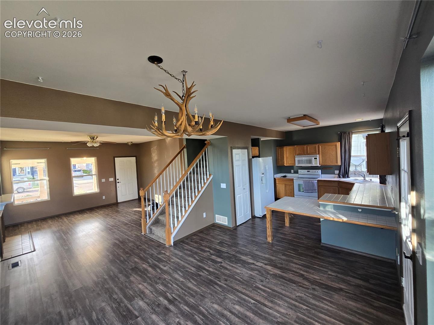 Listing photo 20 for 8059 Oliver Road