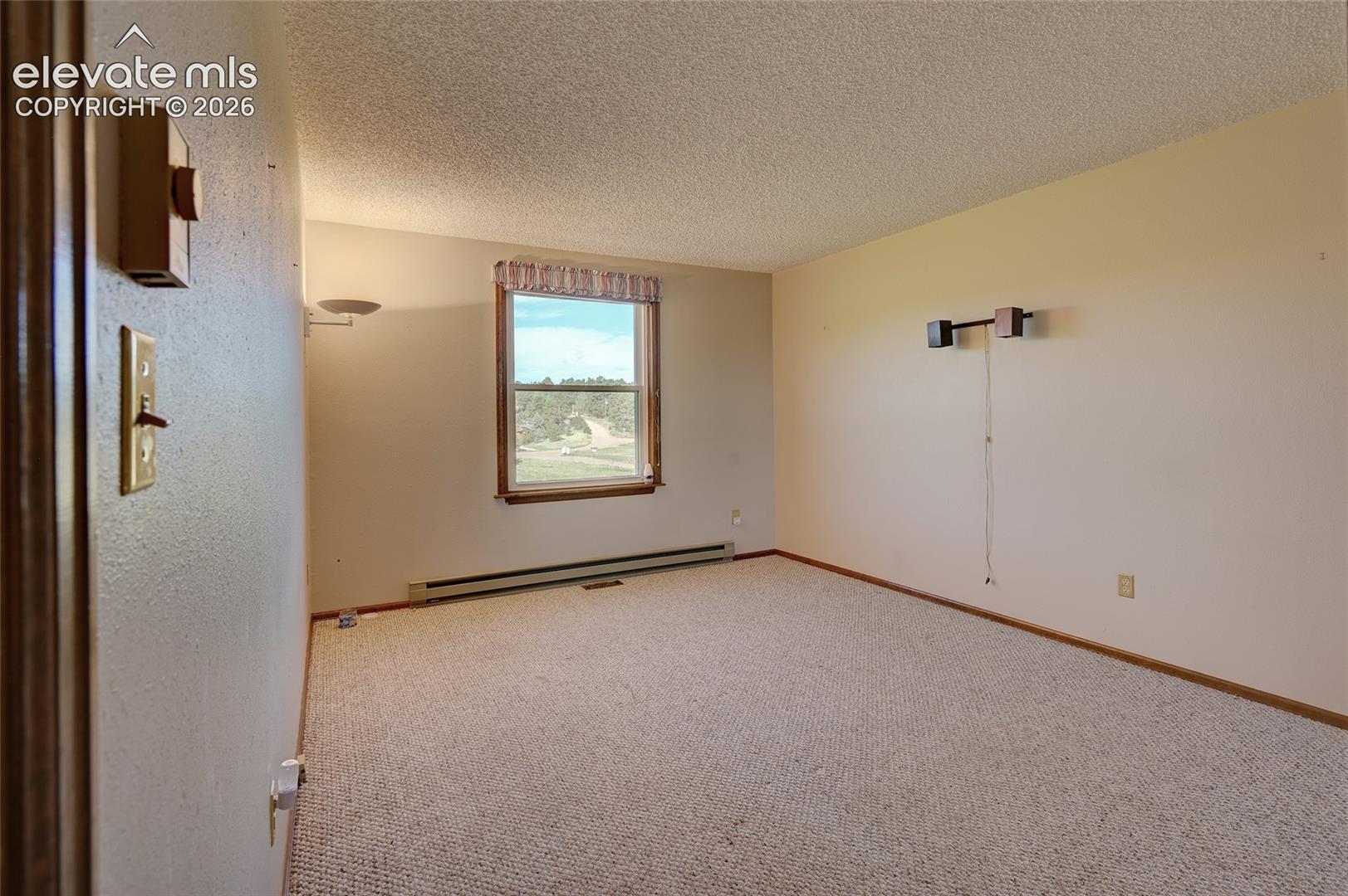 Listing photo 18 for 32 Dartmouth Place