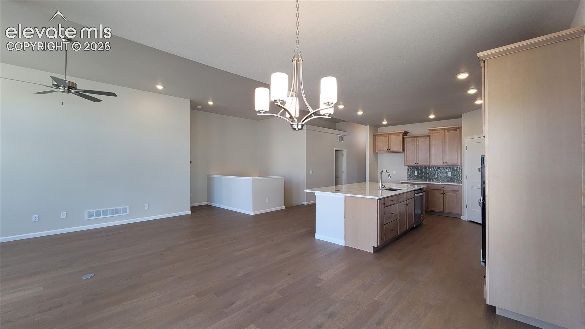Listing photo 9 for 6652 Miro Lane