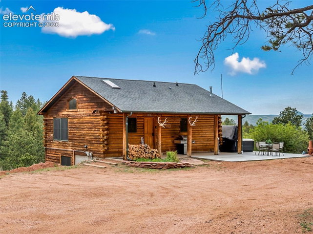 918 Douglas Fir Drive — listing photo