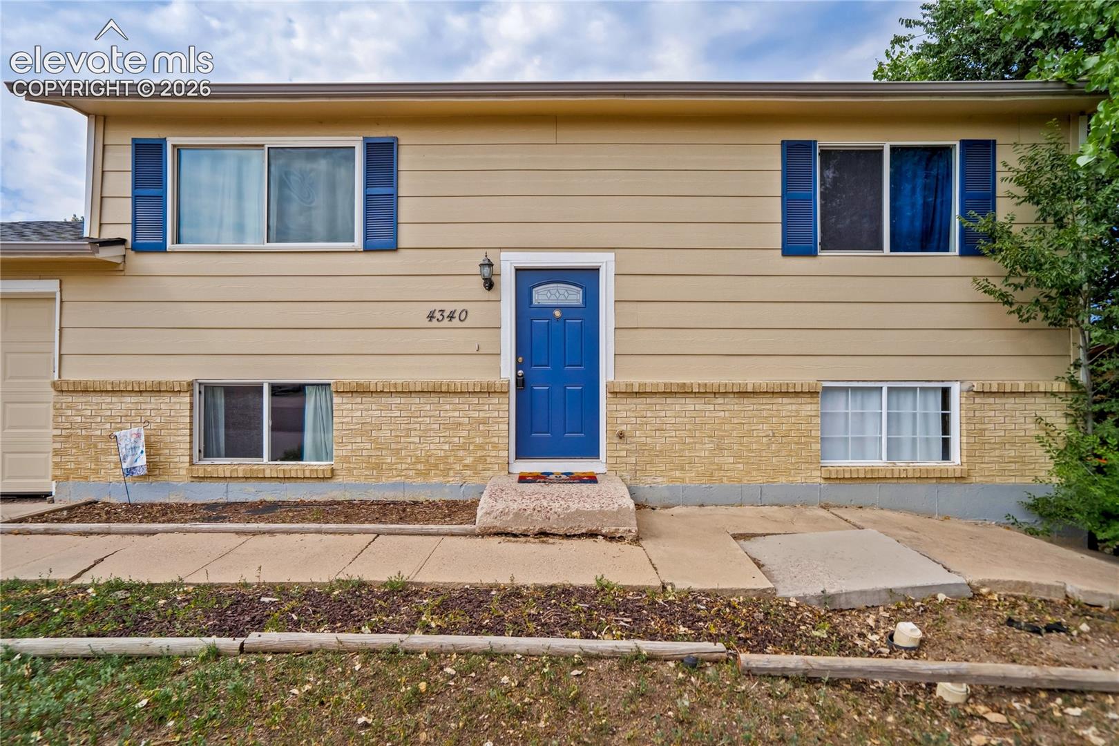 4340 Drummond Street, photo 5