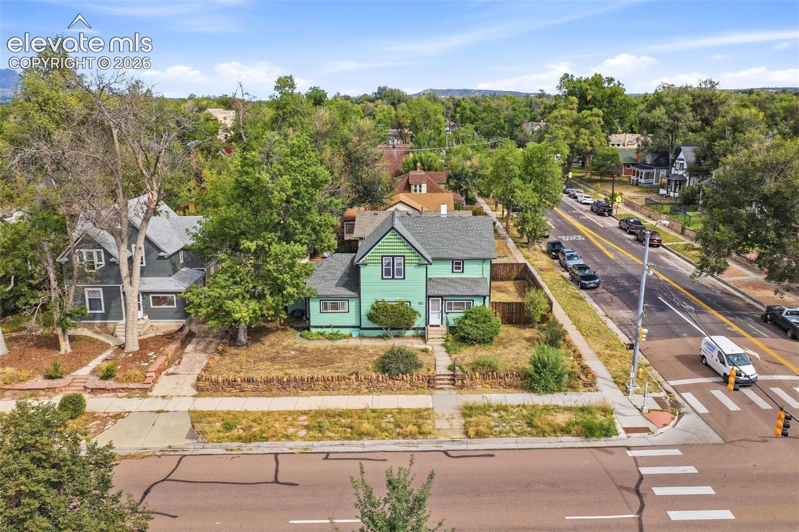 Listing photo 31 for 842 E Platte Avenue