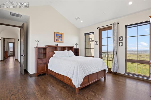 Listing photo 30 for 253 Stone Pointe Trail
