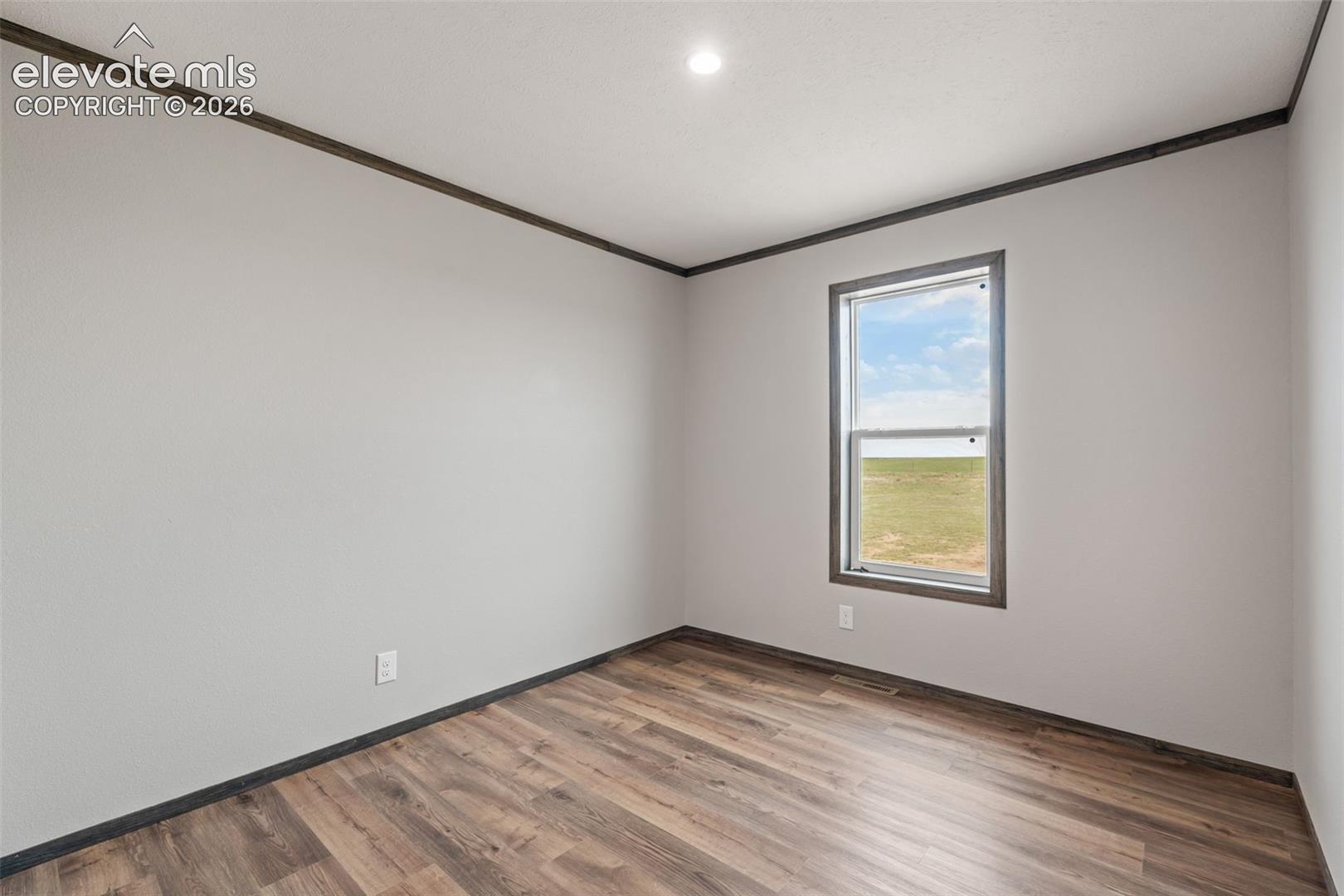 Listing photo 33 for 35750 Vorenberg Road