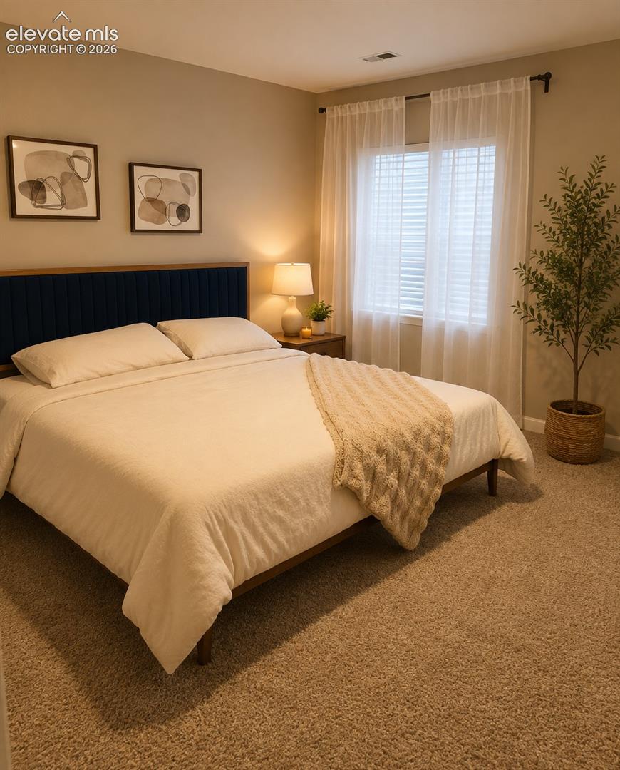 Listing photo 9 for 10096 Everglades Drive