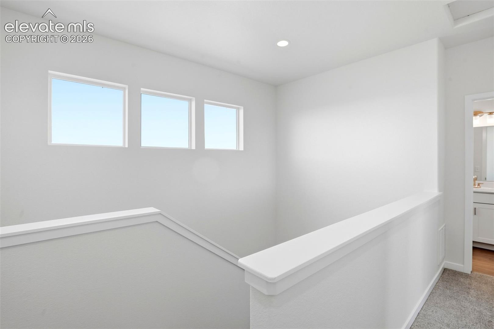 Listing photo 31 for 8039 School House Drive