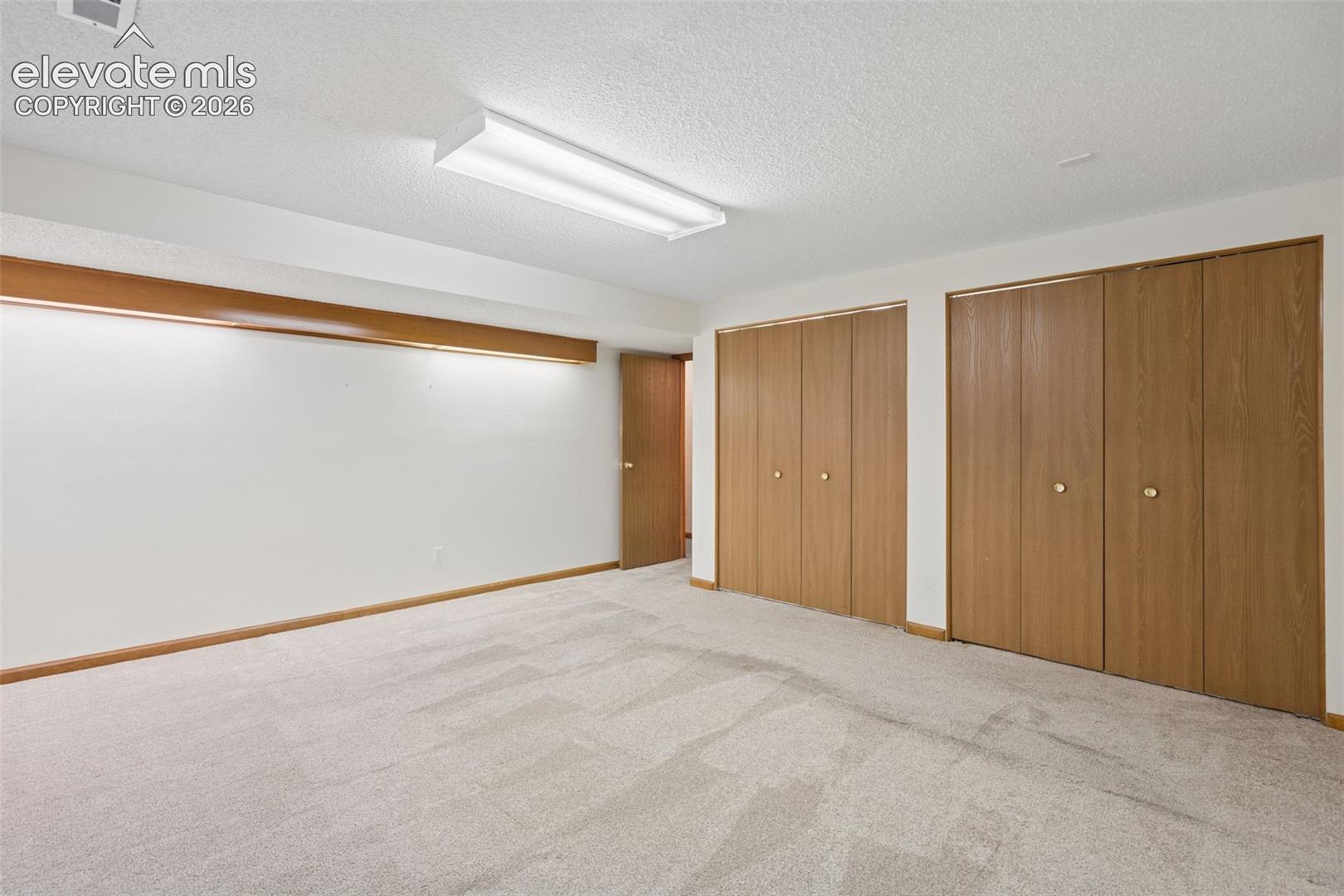 Listing photo 41 for 425 Fleming Street