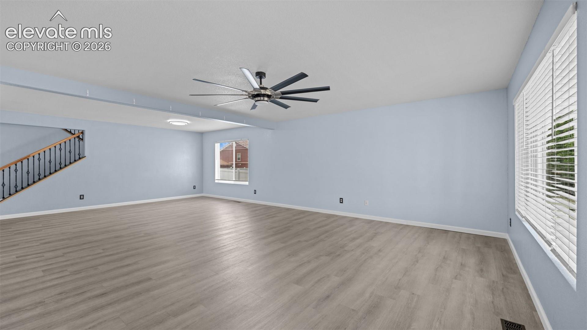 Listing photo 5 for 7915 Bonfire Trail