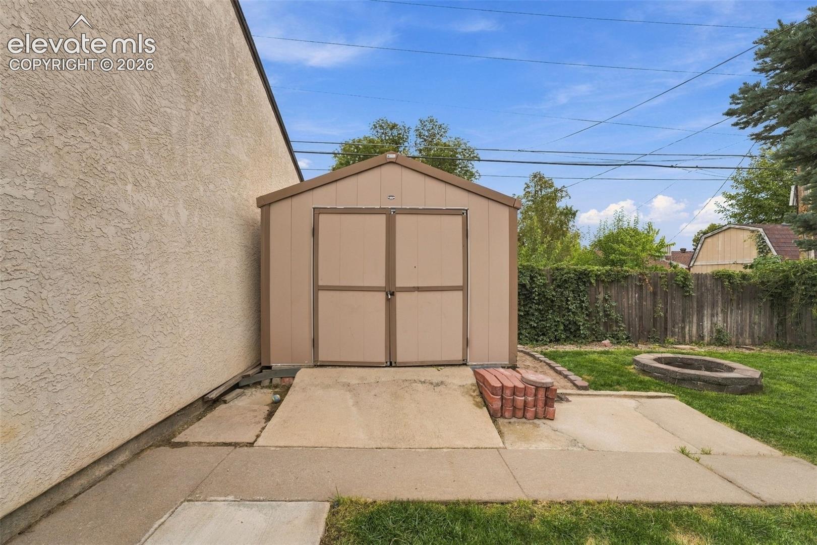 Listing photo 45 for 1734 Comanche Road