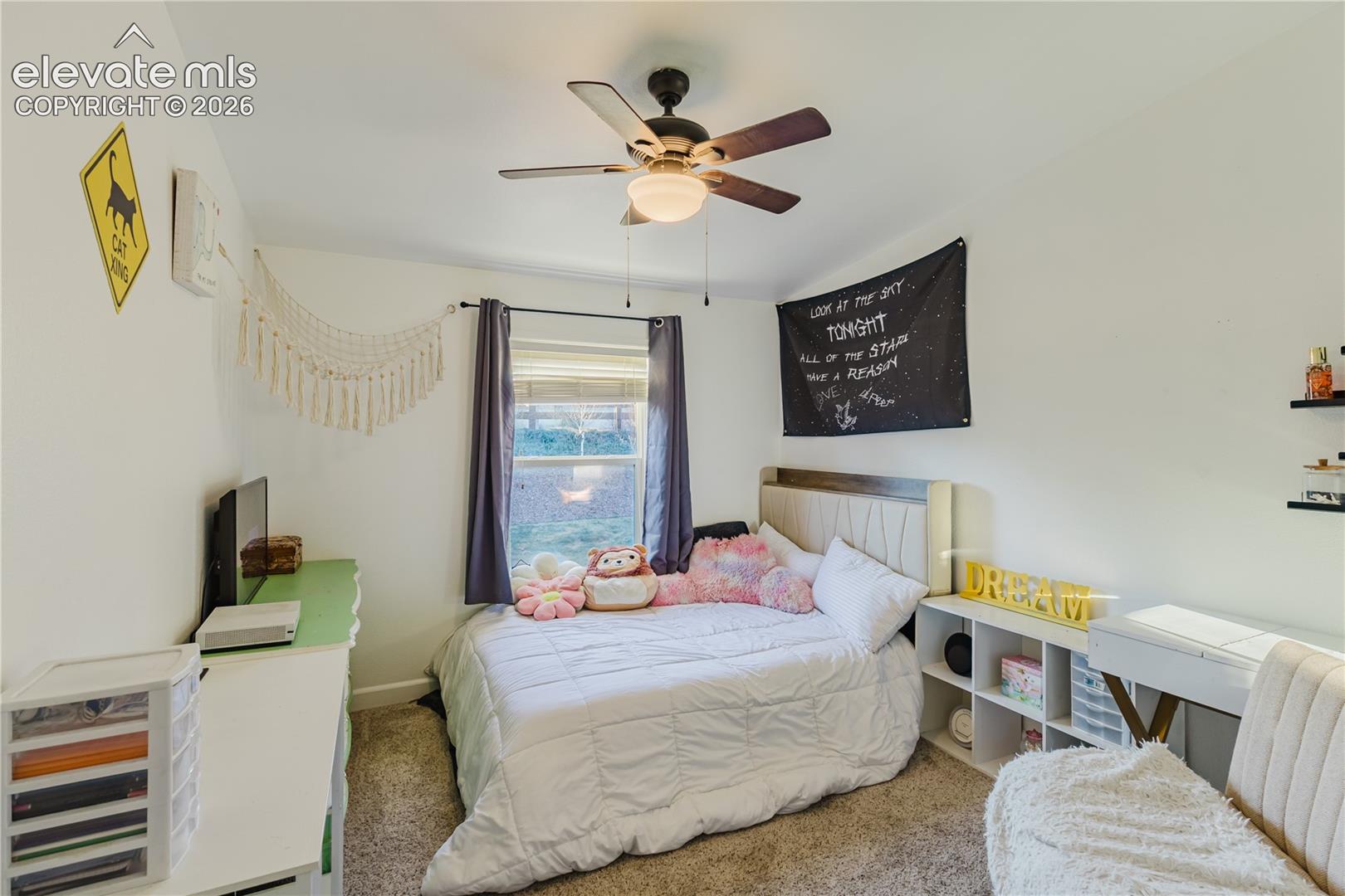 Listing photo 17 for 4096 Gray Fox Heights