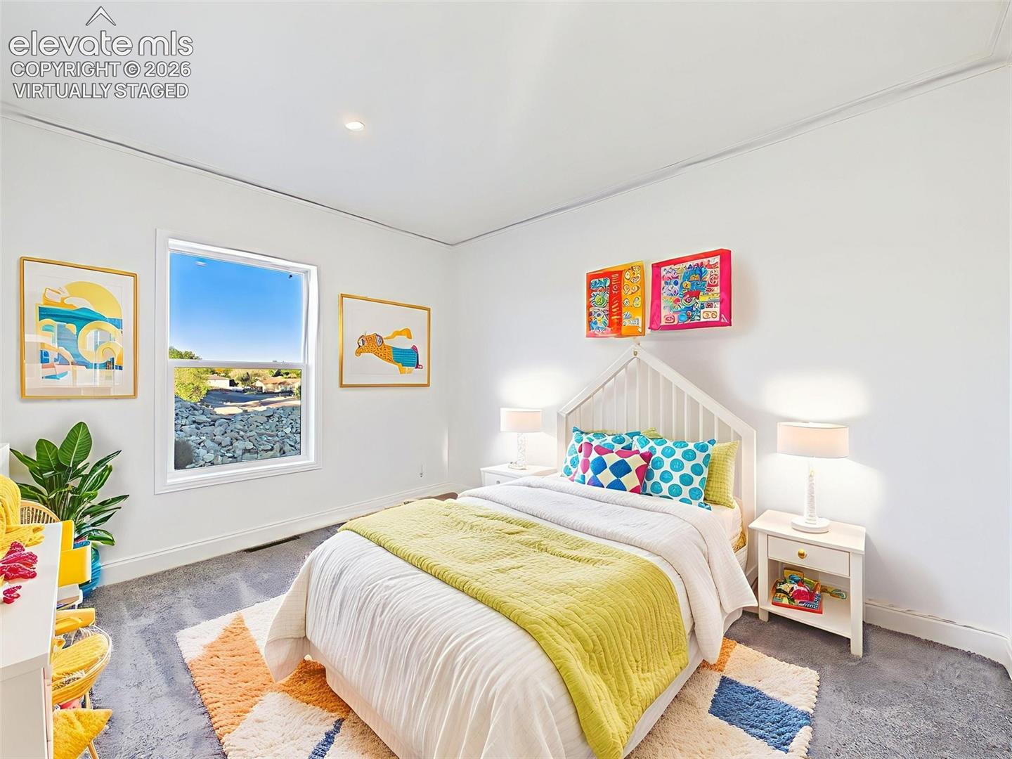 Listing photo 36 for 893 S Greenway Avenue