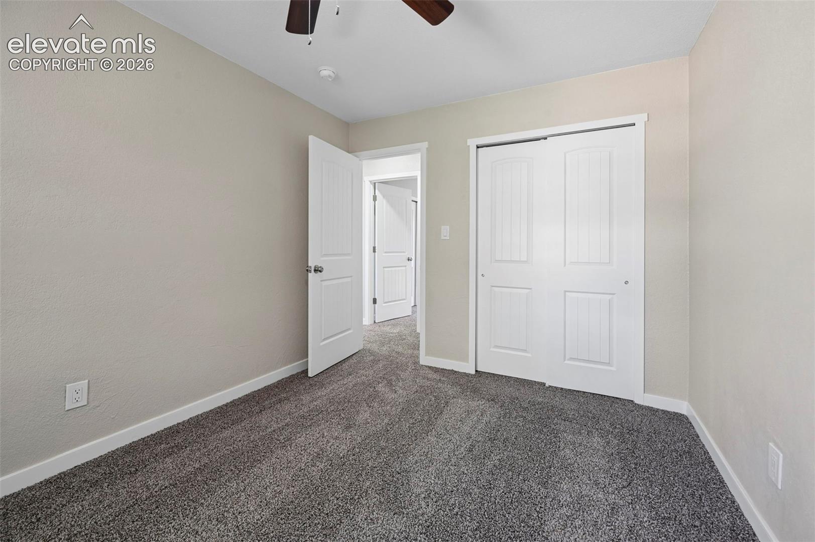 Listing photo 23 for 7313 Colonial Drive