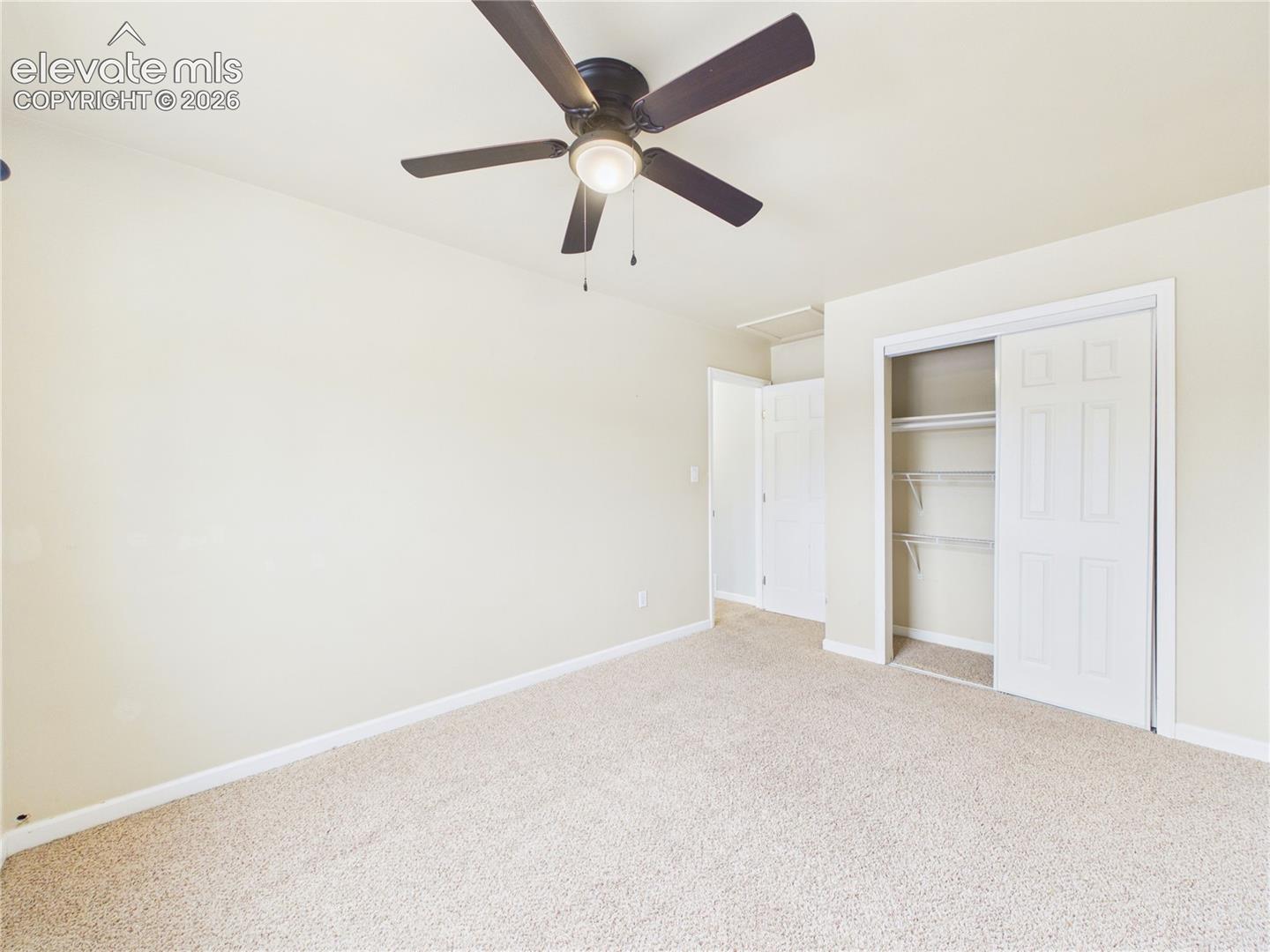 Listing photo 19 for 1945 Mineola Street