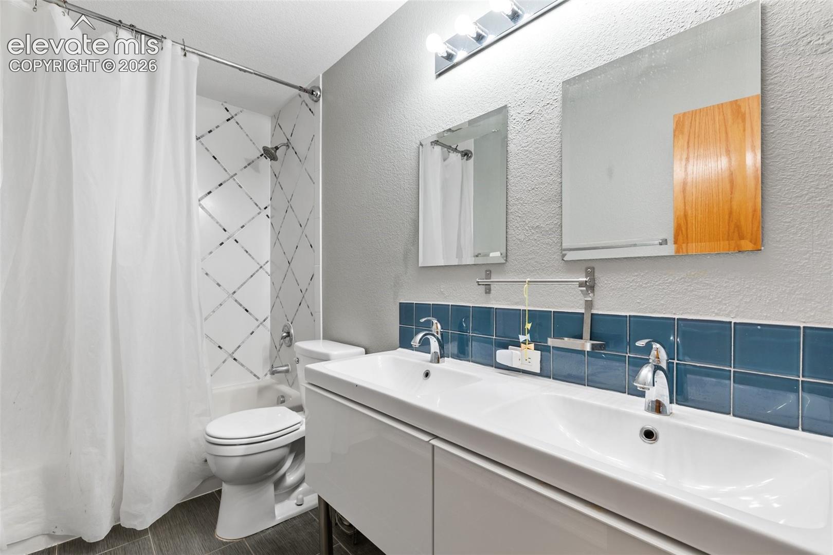 Listing photo 22 for 4046 Deer Valley Drive