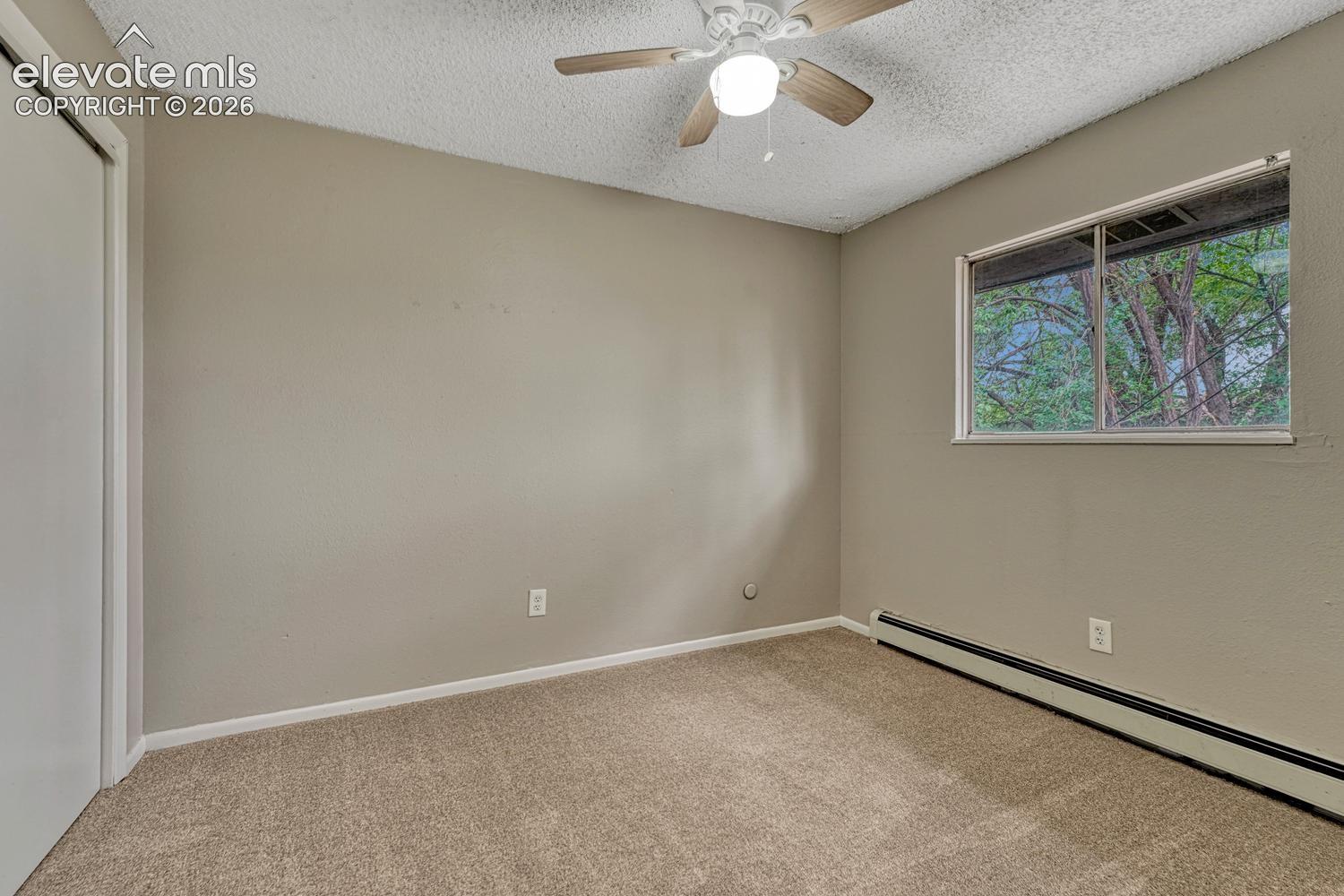 Listing photo 15 for 330 Vehr Drive