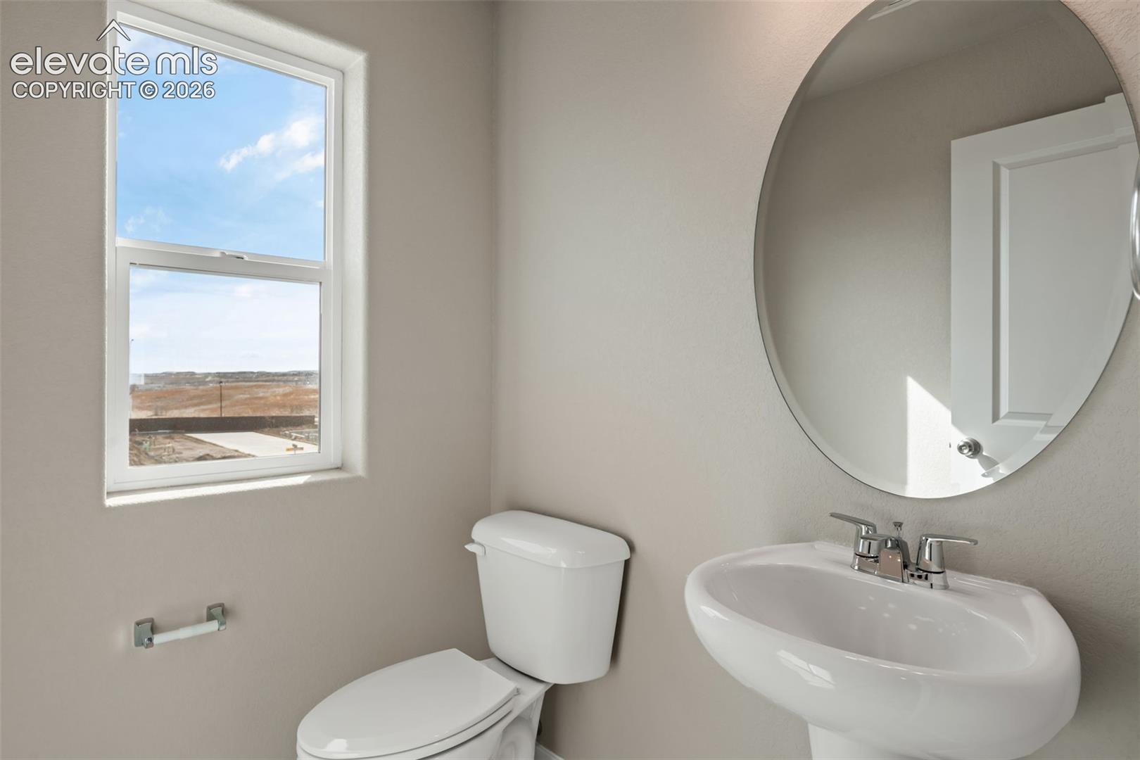 Listing photo 17 for 4536 Hawk Haven View