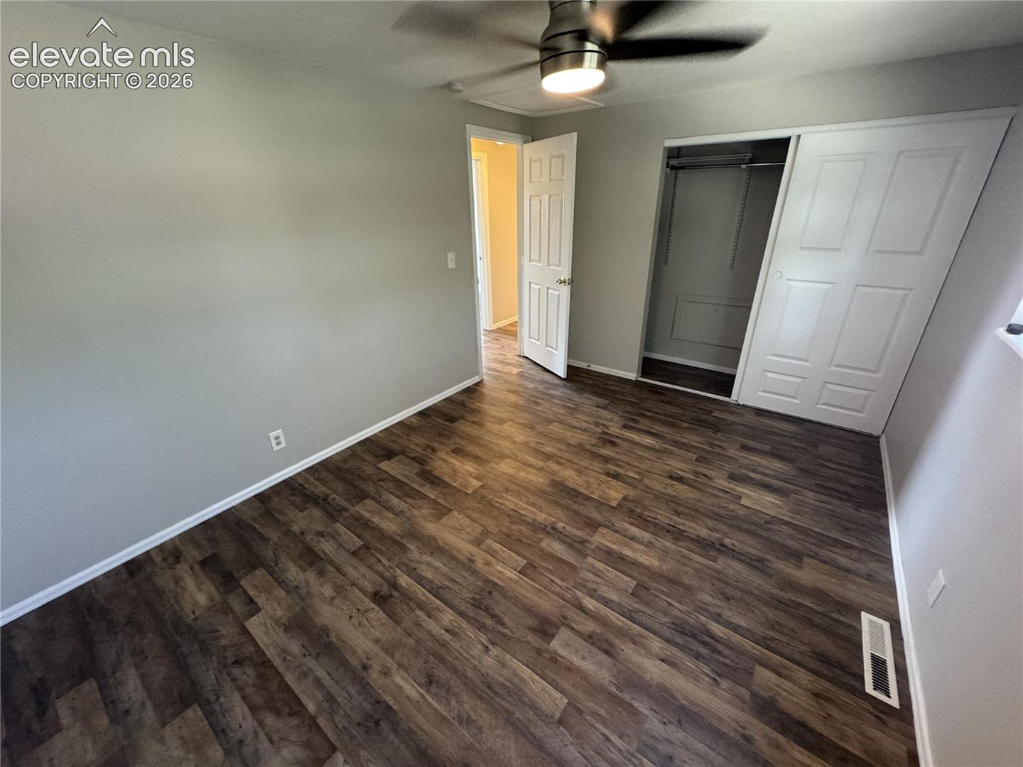 Listing photo 18 for 670 Calle Entrada NA