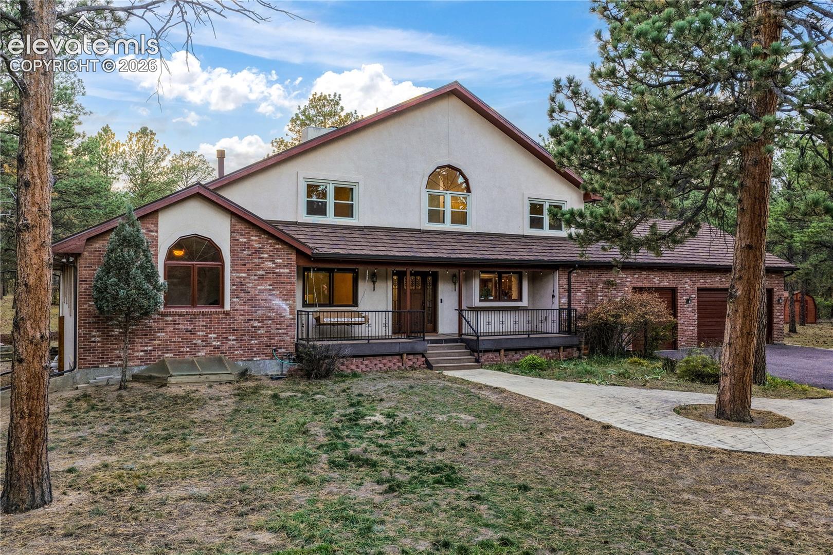 17555 Shiloh Pines Drive — listing photo