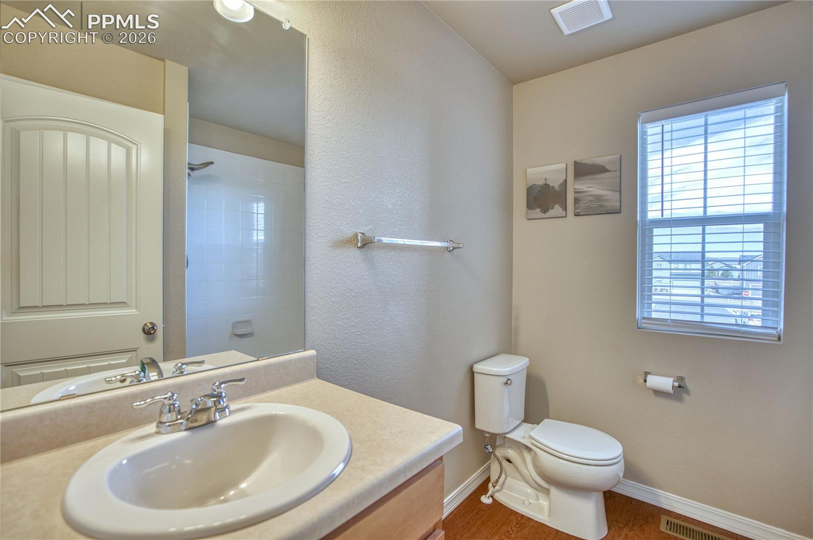 Listing photo 28 for 10104 Bluffstone Court