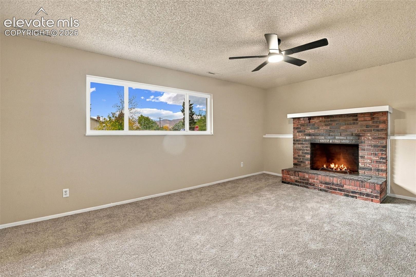Listing photo 22 for 1070 Applewood Drive