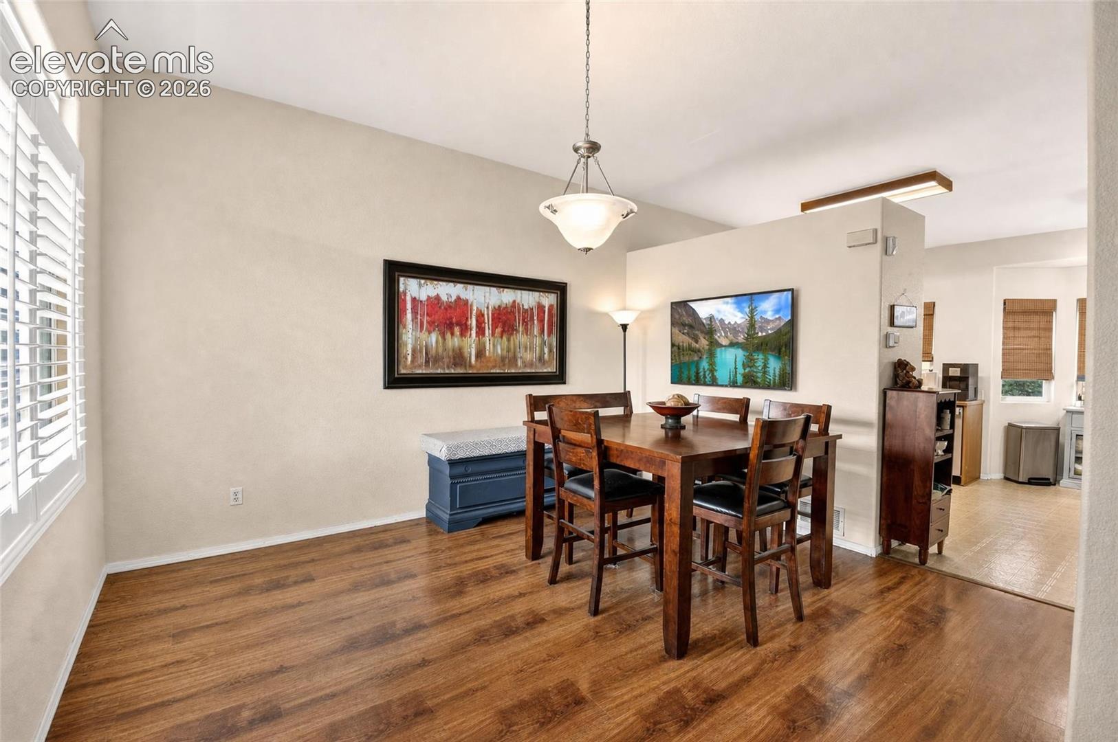 Listing photo 4 for 3347 Heather Glen Drive