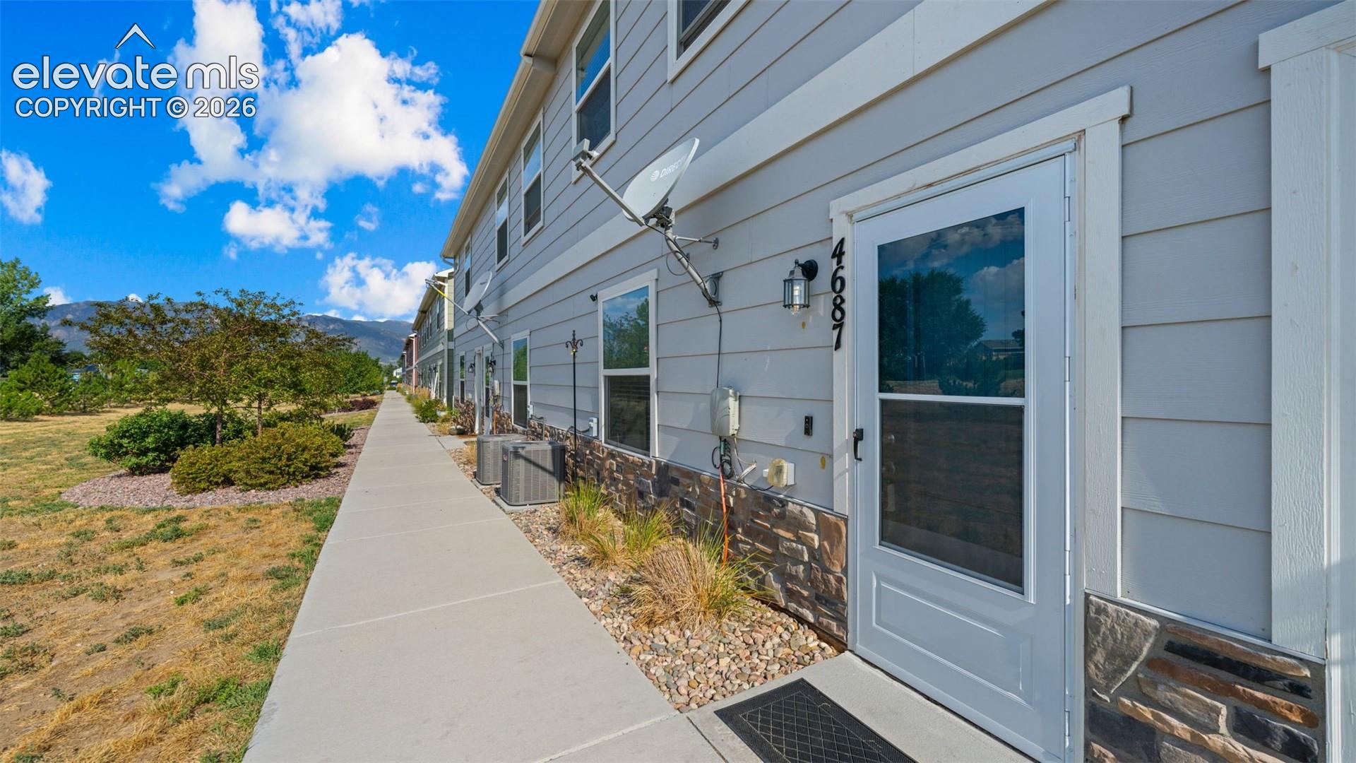 4687 Ports Down Lane