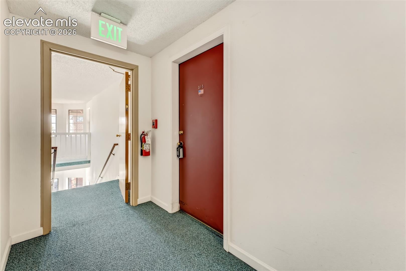 2440 Palmer Park Boulevard, photo 7