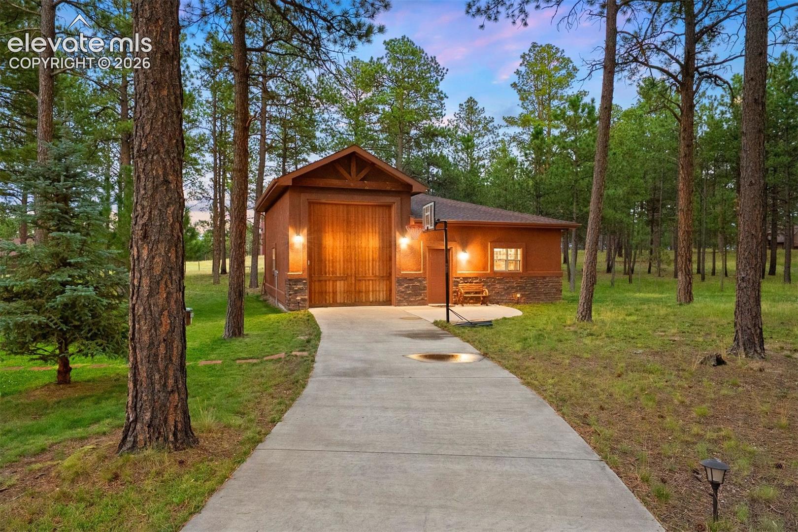 Listing photo 3 for 14953 Snowy Pine Point
