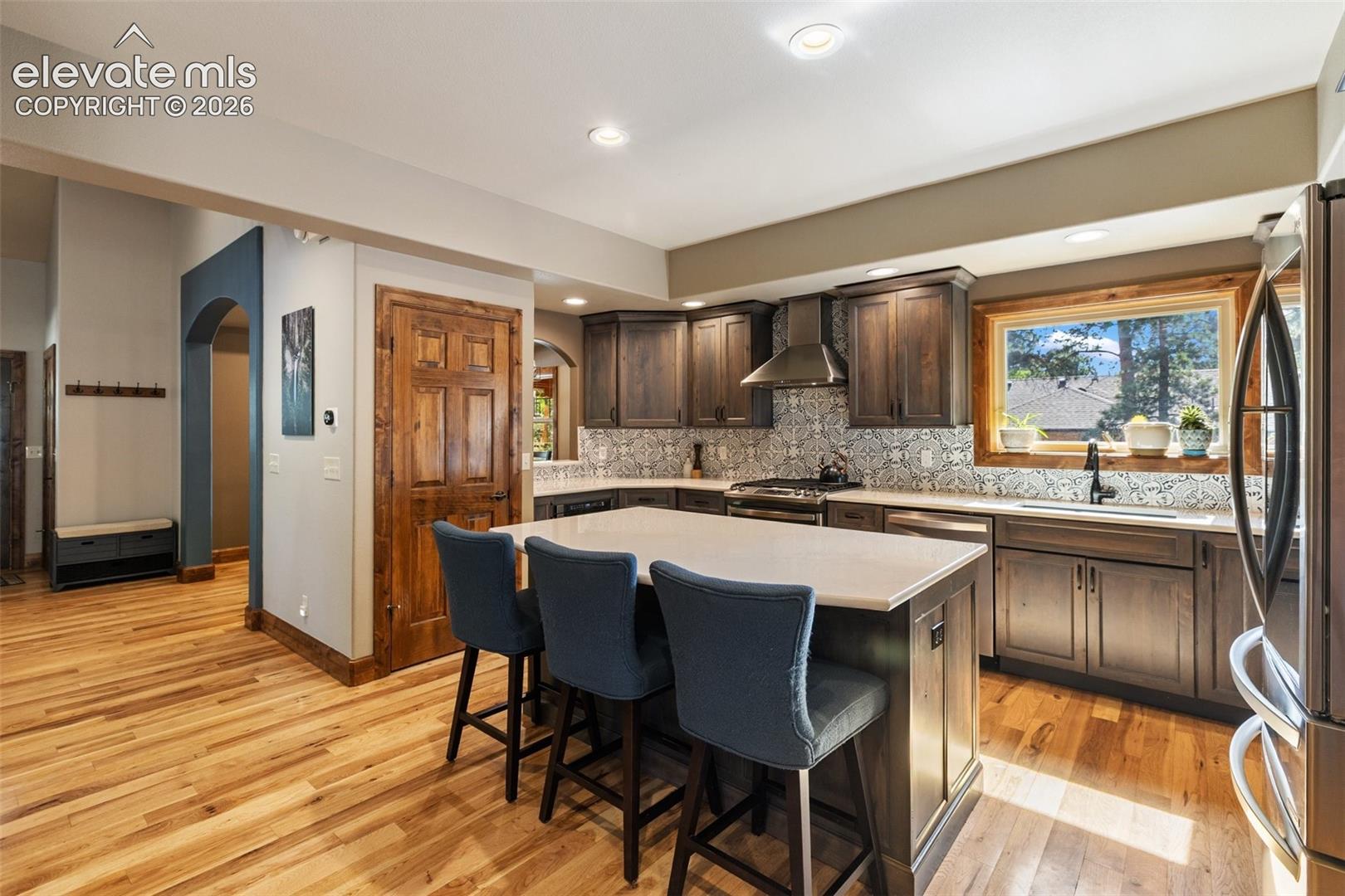 Listing photo 8 for 1195 Karen Lane