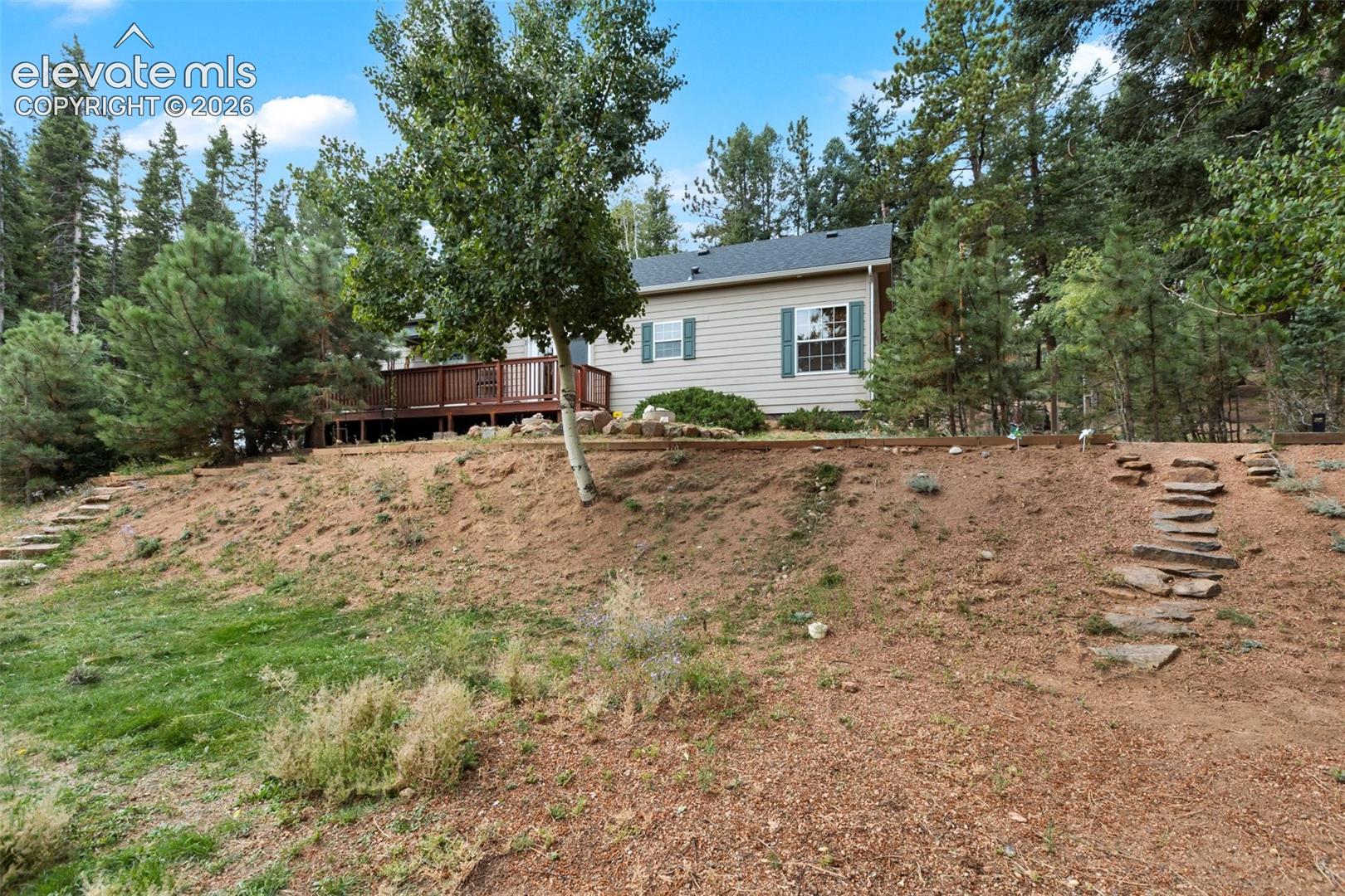 Listing photo 39 for 129 Kestrel Court