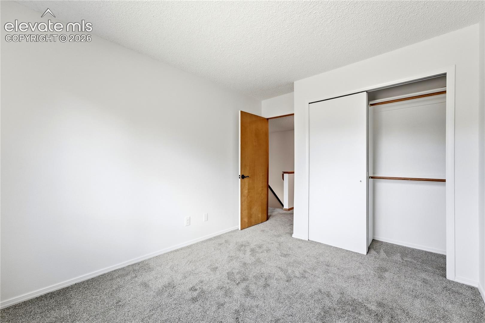 Listing photo 31 for 4120 Kayak Court