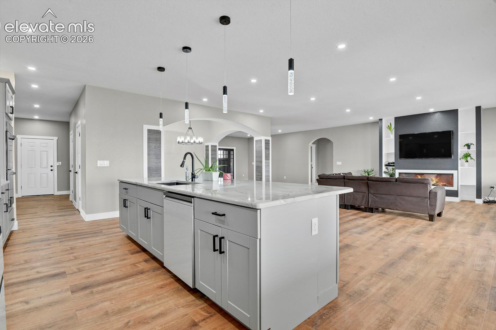Listing photo 19 for 2015 N Ellicott Highway