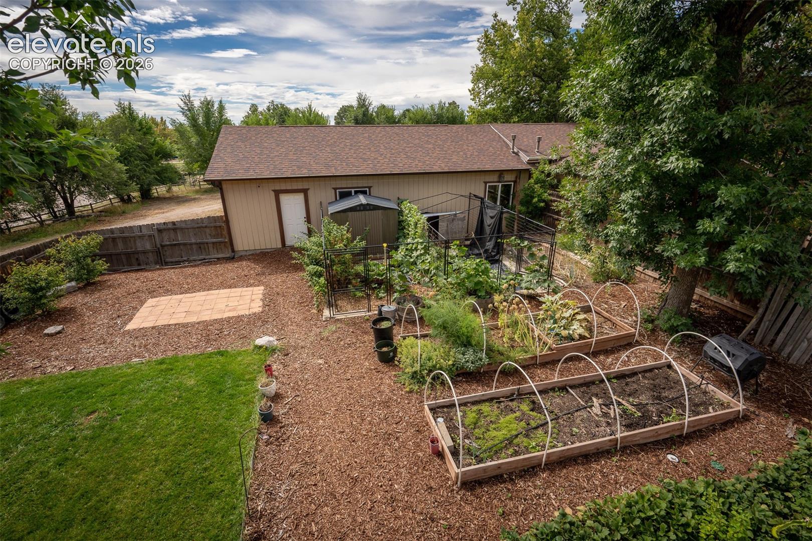 Listing photo 37 for 5119 Constitution Avenue