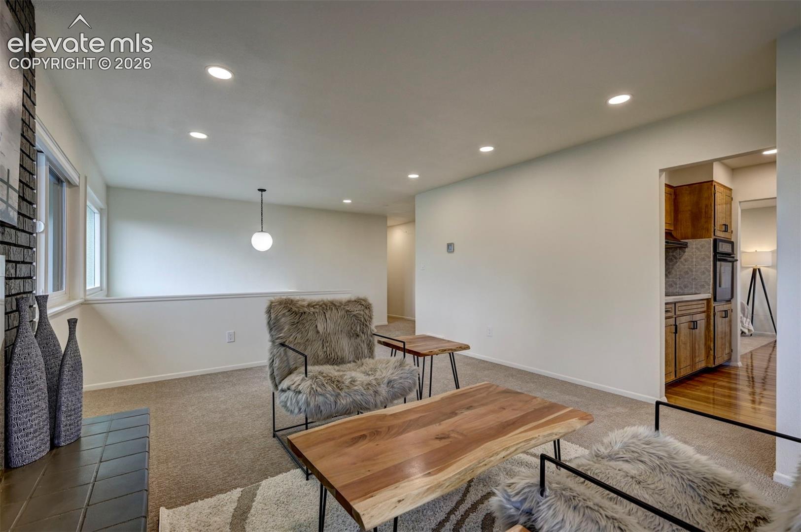 Listing photo 13 for 1018 Zodiac Drive