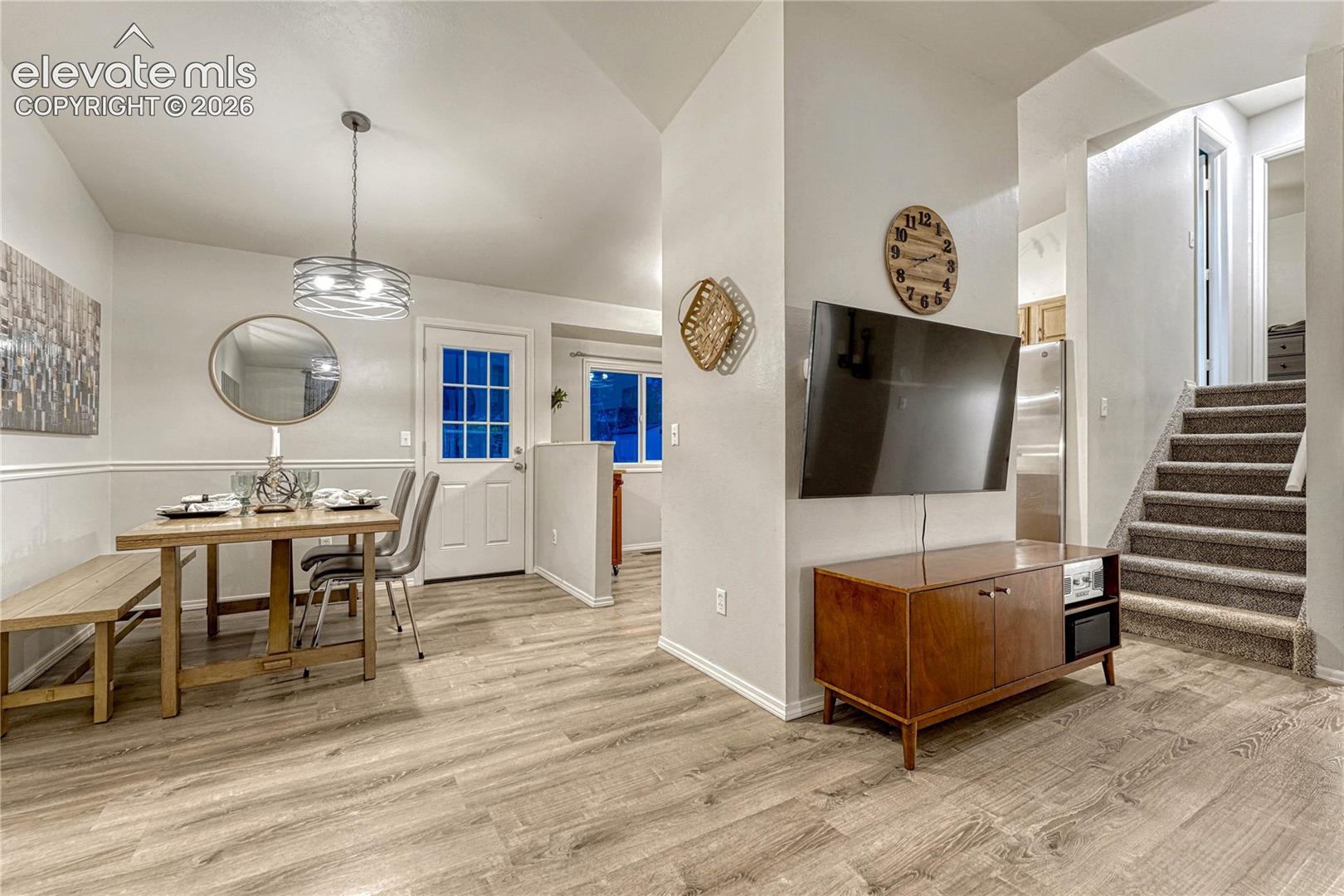 2045 Heathercrest Drive, photo 13