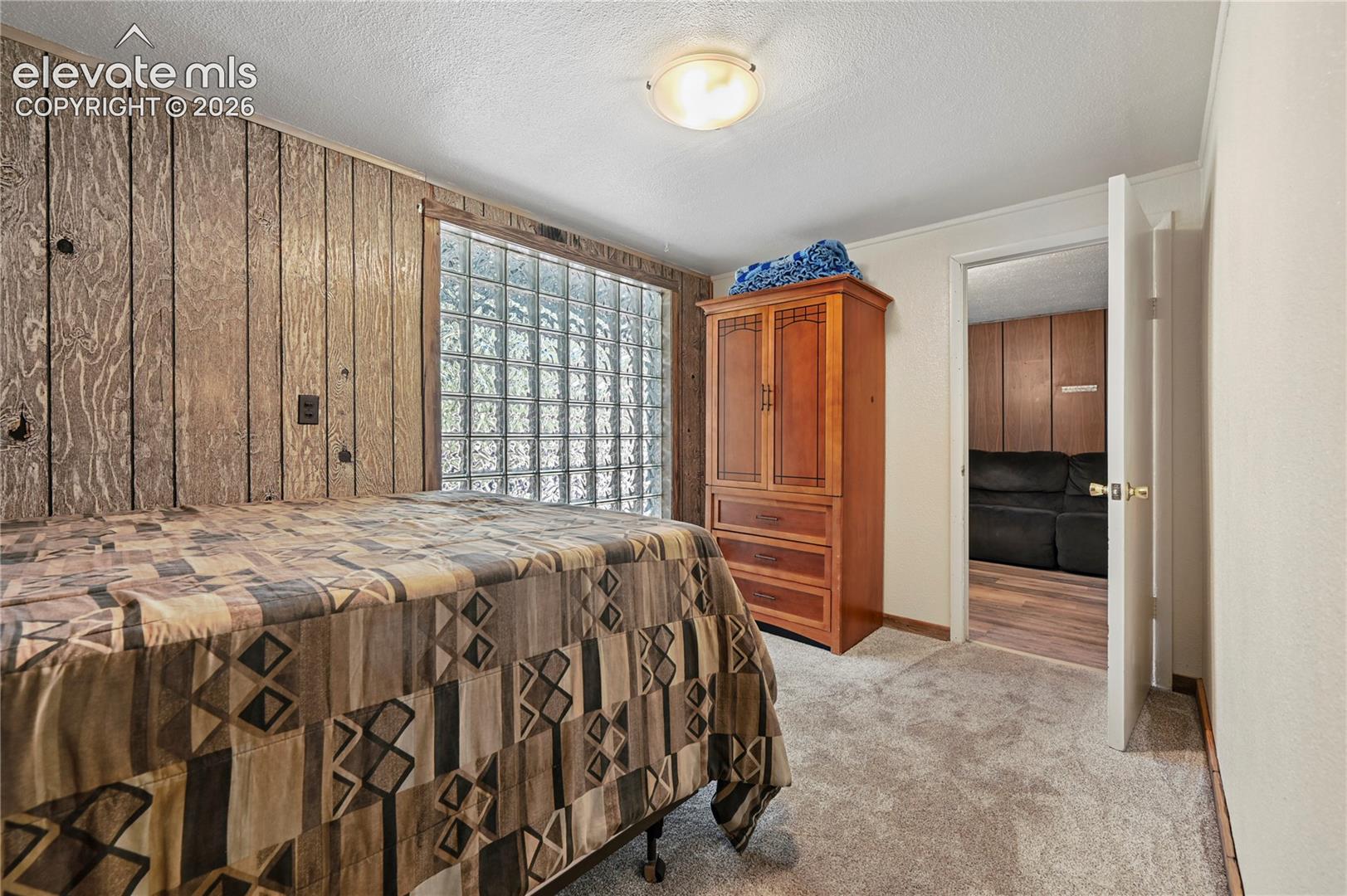 Listing photo 16 for 4455 Heizer Street