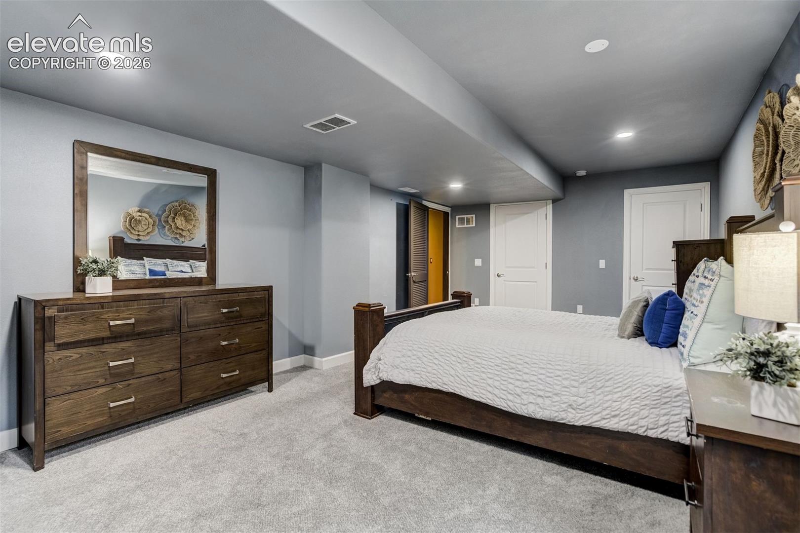 Listing photo 30 for 7555 Antelope Meadows Circle