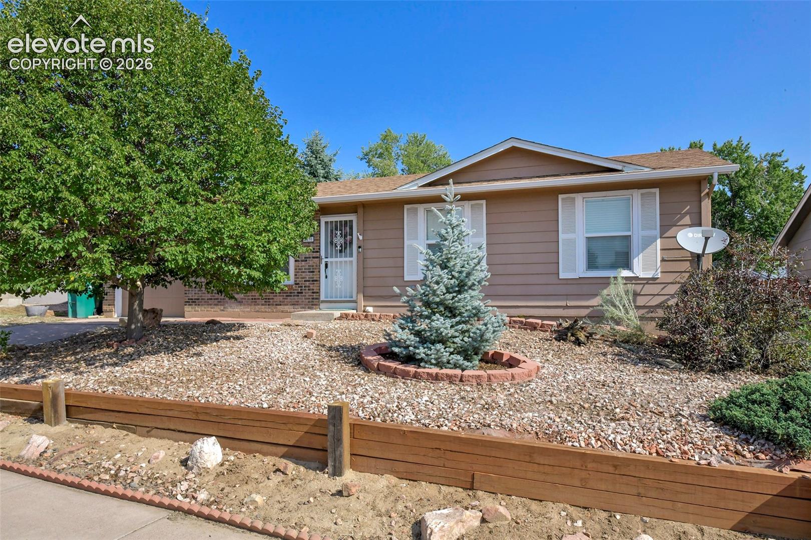 6830 Parkridge Court — listing photo