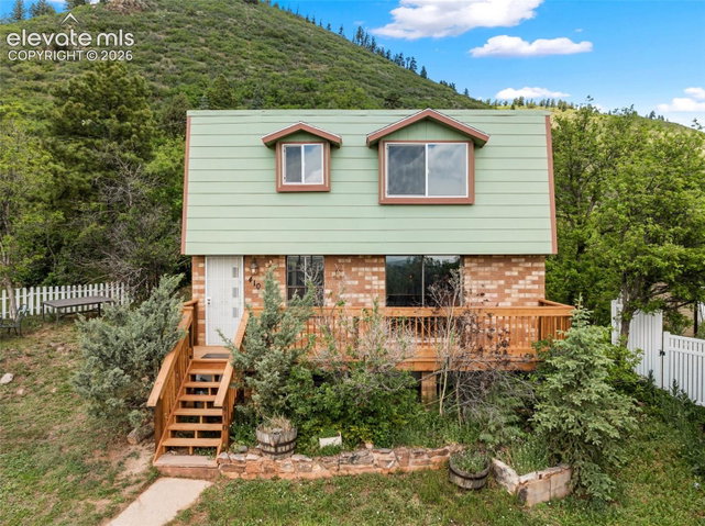 410 Thompson Place — listing photo